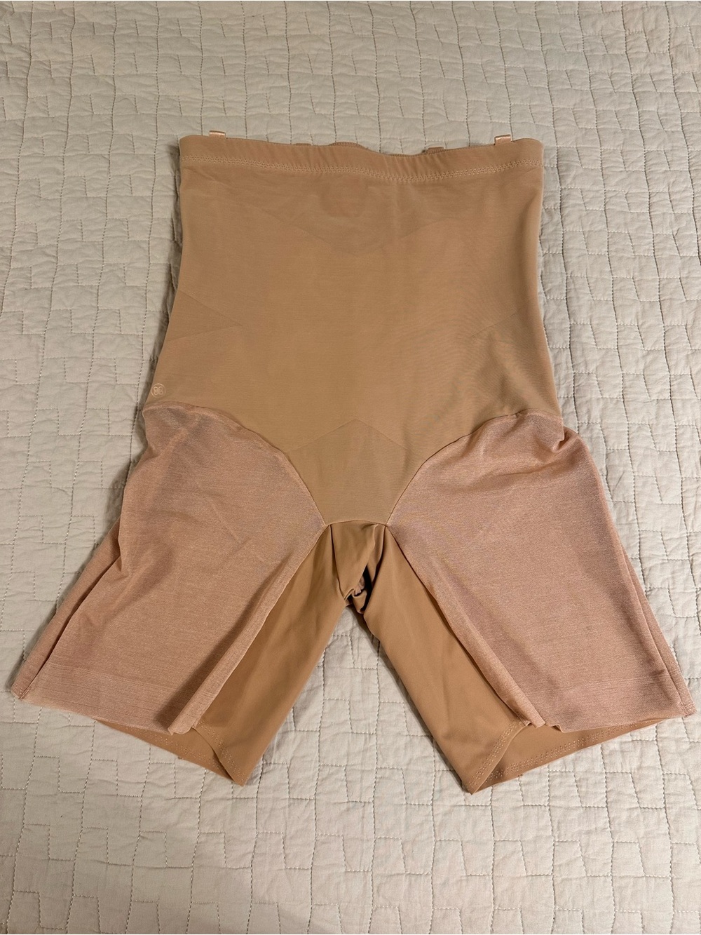 NWOT -Honeylove High Waisted Powershorts in Sand